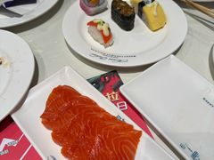 -四海一家自助餐(益田假日广场店)