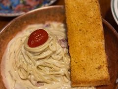 -I HOLIC艾豪丽披萨(KKone店)