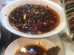 -牟记江湖重庆地标特色菜鱼蛋海鲜羊蝎子(巴南区黑金冠十多年好店)