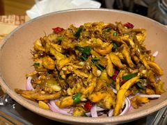 干锅手撕鸡-肖记公安牛肉鱼杂馆· 省级非物质文化遗产(仁和路店)