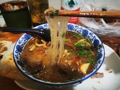 -叶新小吃店(来凤小区总店)