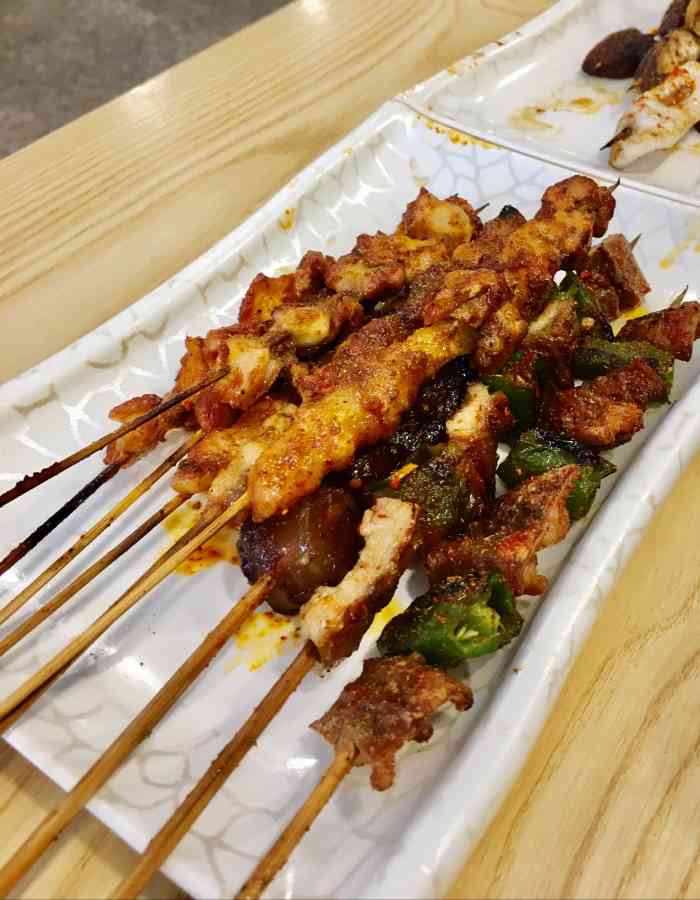 王大爷烧烤-"王大爷烤串是坡上为数不多的四川烧烤店…跟.