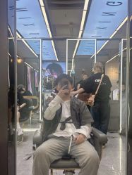 -藤野造型烫发染发