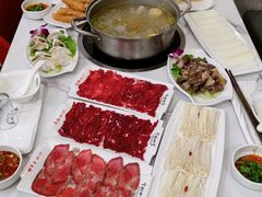 吊龙-宁好四季潮汕牛肉火锅