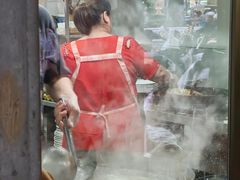 -建国蚵煎蚵面