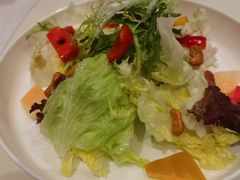 -渝信川菜 · 川味家常菜(财富购物中心店)