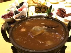-鱼翅楼·津派砂锅鱼翅(水上公园店)