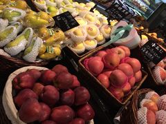 -BETTER拜特精品超市(丹尼斯一天地店)