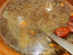 -有红鸡毛店·川菜(建设路店)