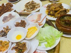 -桥香园云南过桥米线(金马碧鸡店)