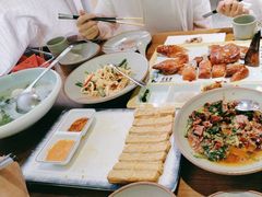 -七步香云南山里菜(昆明老街店)