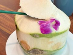 -Chom Cafe and Restaurant