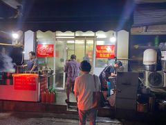 门面-无名氏宵夜小摊(祝家三姐妹馄饨店)