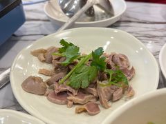 -月亮房·白斩鸡(娄山关路店)