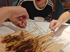 -老街烧烤大排档·地道湖北菜·龙虾馆(汉口火车站店)