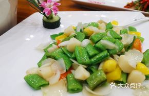 Fulin Stir-Fried Mixed Vegetables with Beef