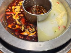-佬土鹅肠火锅(解放路店)