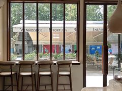 -VERIE BAKEHOUSE