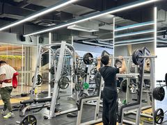 -超鹿运动(五四路恒力城店)