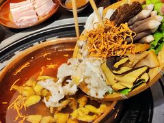 -阿山卓·野生菌火锅·纳西火塘烤肉