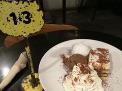 雪糕+蛋糕套餐-莓园冰淇淋店