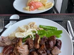 -怡豪大饭店·银顶旋转餐厅
