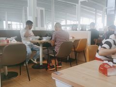 -遇见小面(白云机场T2安检外店)