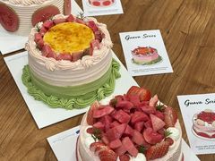 -山与蓝·轻糖鲜果蛋糕(勒泰店)
