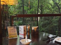 -拾溪餐厅·包厢(杭州千禧度假酒店)