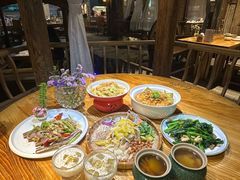 -花溪雨·森林餐厅(石基店)