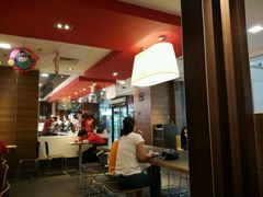 大堂-麦当劳(无锡滨湖万达店)