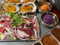 -围炉肉舍•炭烤活鳗•丹东海鲜烤肉(步行街店)