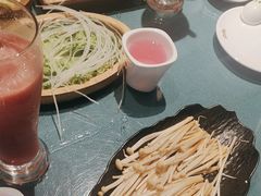 -慢丽江·云南野生菌土鸡锅(付家庄店)