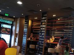 -麦当劳(南京路2店)