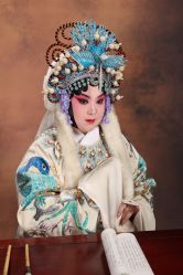 -华韵京剧摄影(洋桥角门东店)