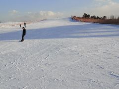 -华彬猛犸滑雪场