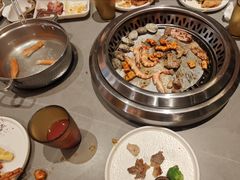 -黑金·寻焰自助百汇(中街店)