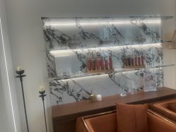 -娜芙缇缇med spa