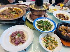 -香山湖家家宴(中山陵店)
