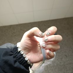-By.2一站式美甲美睫