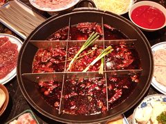 -周小明火锅(黑金冠社区店)