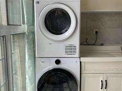 -苏宁易购(Suning Pro南京山西路店)