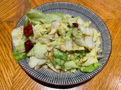 炝炒圆白菜-恰八斗·猛火长沙菜(国贸店)