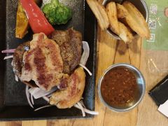 -伯顿西餐厅(厚街香榭丽店)