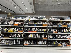 -BIGOFFS 超级折扣(仁恒伊势丹店)