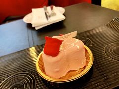 -Salon de The de Joel Robuchon(外滩18号店)