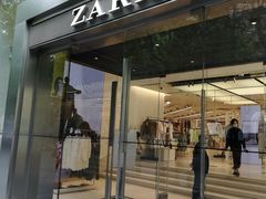 -ZARA(大上海时代广场店)
