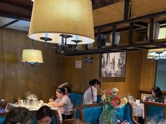 -领鲜活海鲜榴莲自助火锅(东门店)