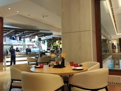 -怡咖啡海鲜自助餐厅(浦东香格里拉店)