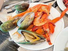 -东方红海鲜百汇(国际大厦店)